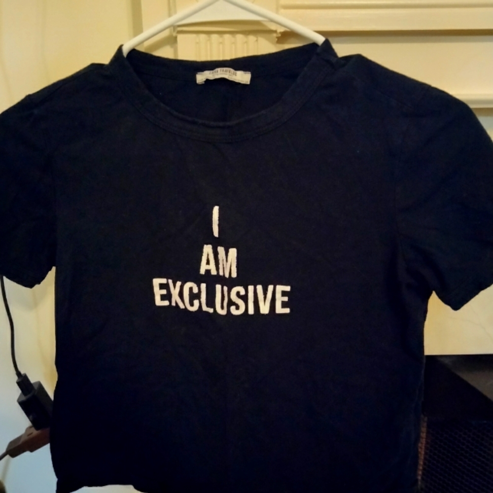 Croped Black Graphic Tee